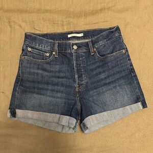 Levi's Women's Wedgie Fit Denim Short